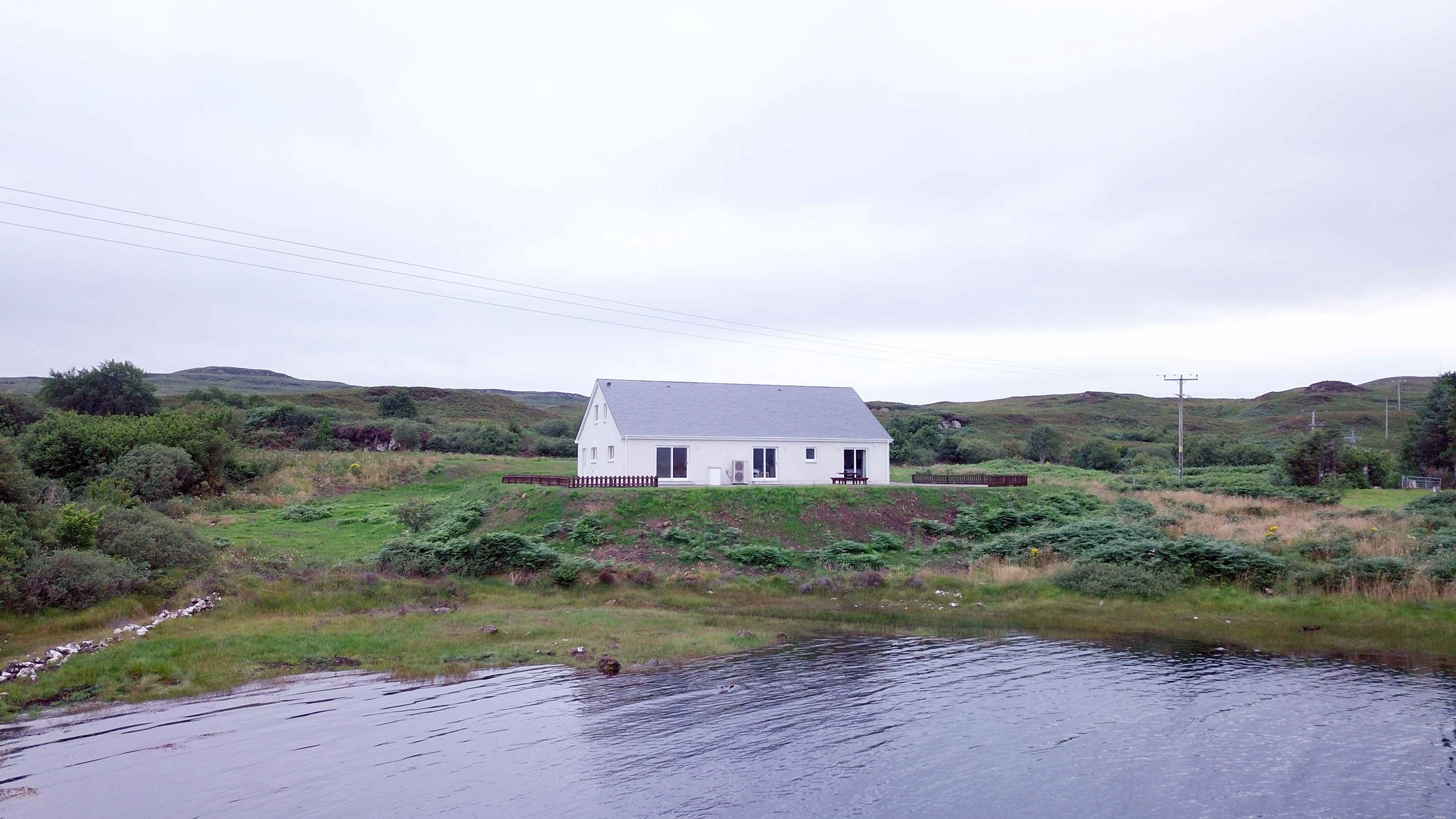 Sea View Luxury Accommodation on the Isle of Skye Treaslane Bridge House